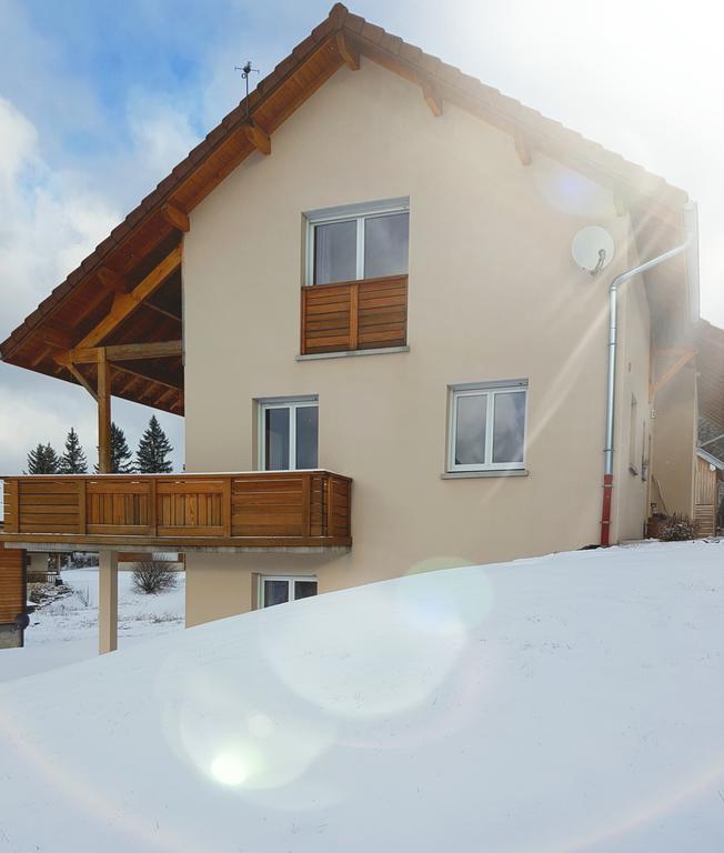 Magnifique Appartement A La Montagne Classe 4 Etoiles Chapelle-des-Bois Dış mekan fotoğraf